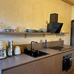 דירה Prestige, Cour Paoli קורטה