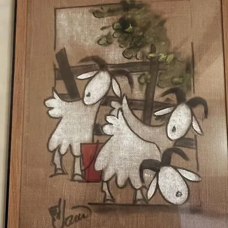 Prestige, Cour Paoli *