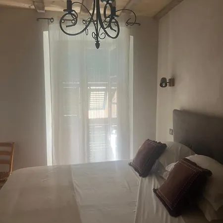 Prestige, Cour Paoli Apartment *