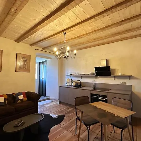 Apartment Prestige, Cour Paoli *