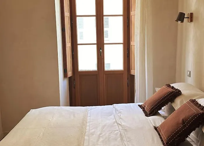 Prestige, Cour Paoli * Corte (Corsica)